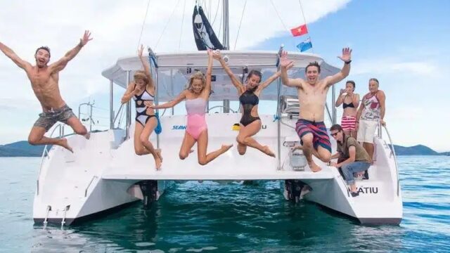Champagne Sailing party boat Sydney Harbour