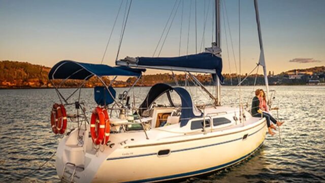 Cutting Loose party boat