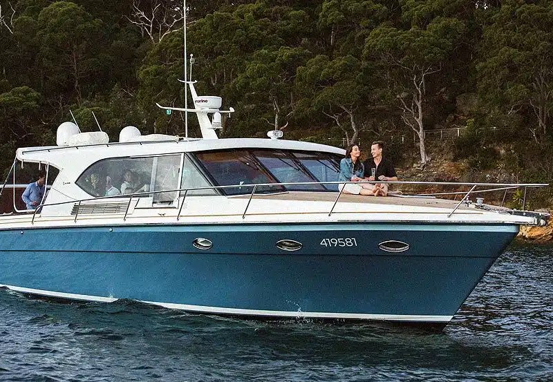 Felix party boat