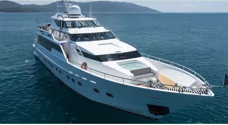Oscar 2 party boat