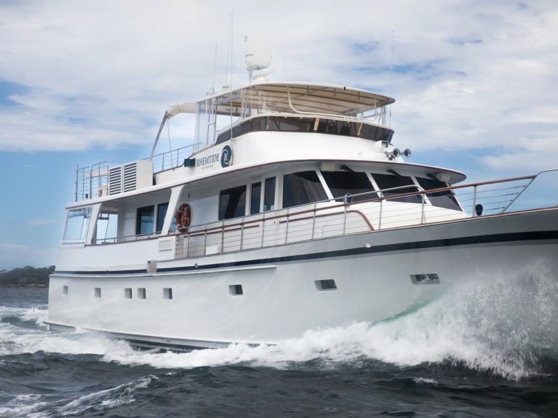 Rhemtide party boat