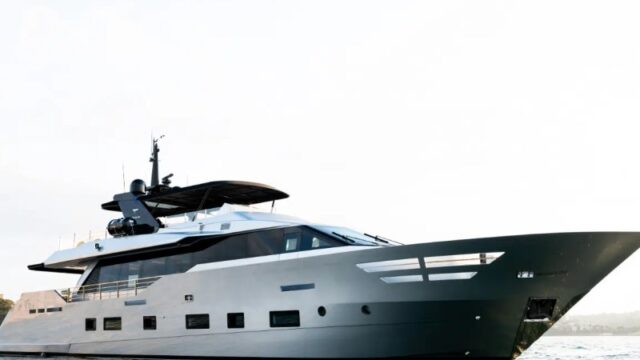 Shadow party boat
