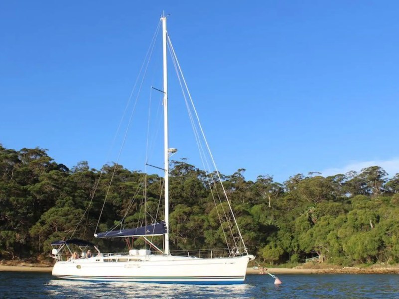 Tous Ensemble party boat