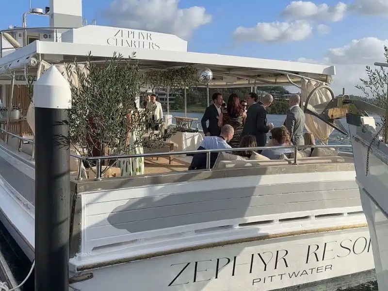 Zephyr Resort party boat